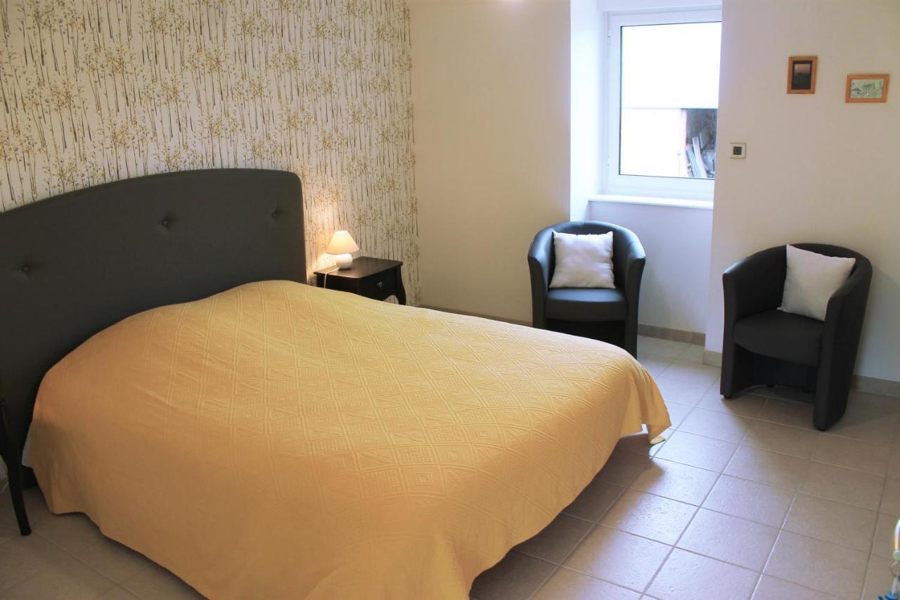 Saint-Jean-de-la-Haize Domaine Du Jardin " Chambres D'Hotes " מראה חיצוני תמונה